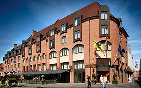فندق كراون بلازا Brugge